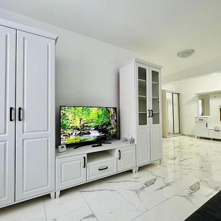 Apartamento Altheda Living White House 29F-2 Suceava Exterior foto
